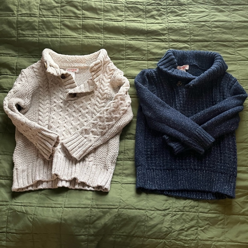Cat & Jack 3T Sweaters